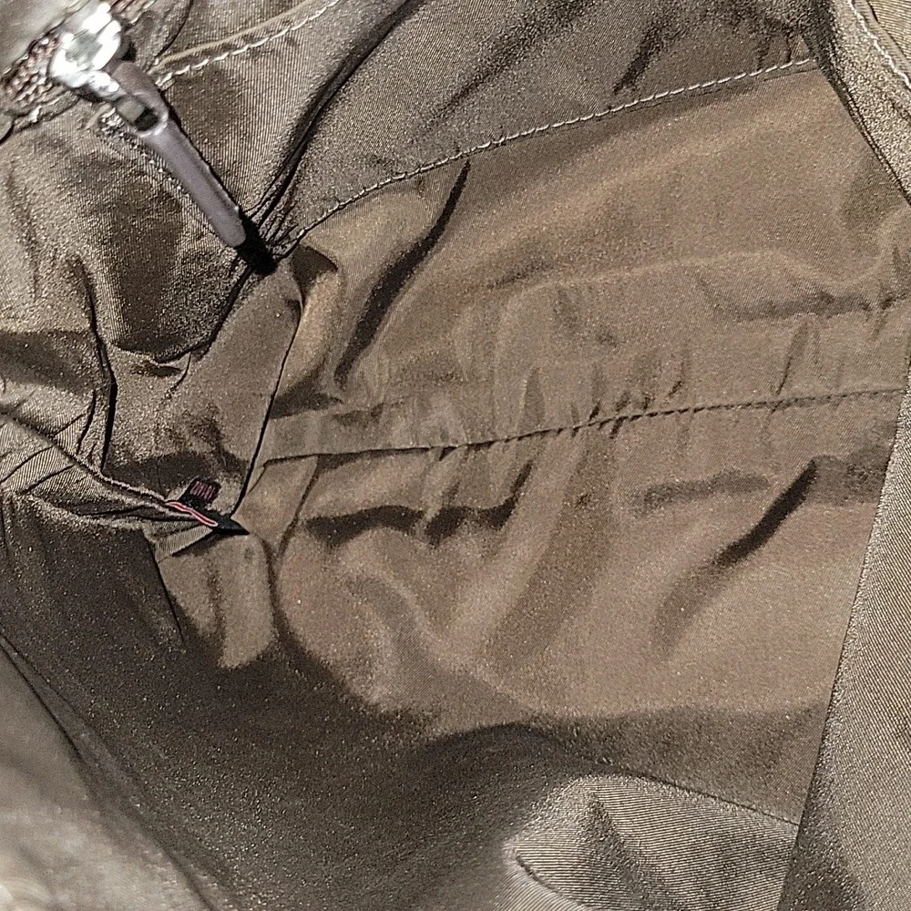 Tumi Olive Green Nylon Crossbody Shoulder Bag - Picture 12 of 16